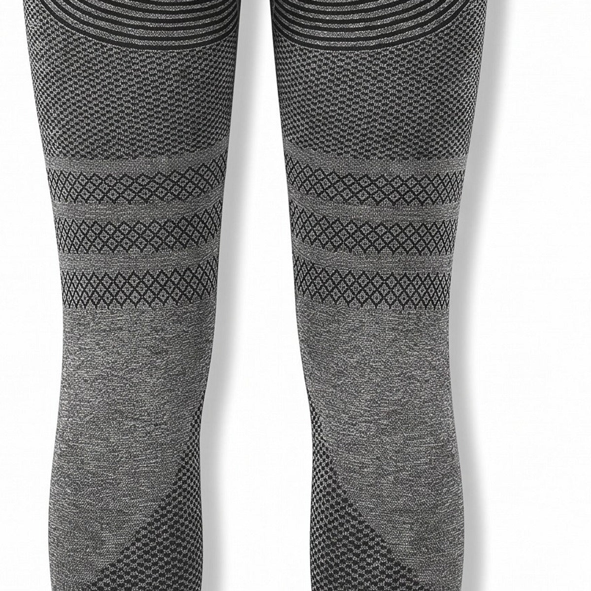 Detail - textured knee bands